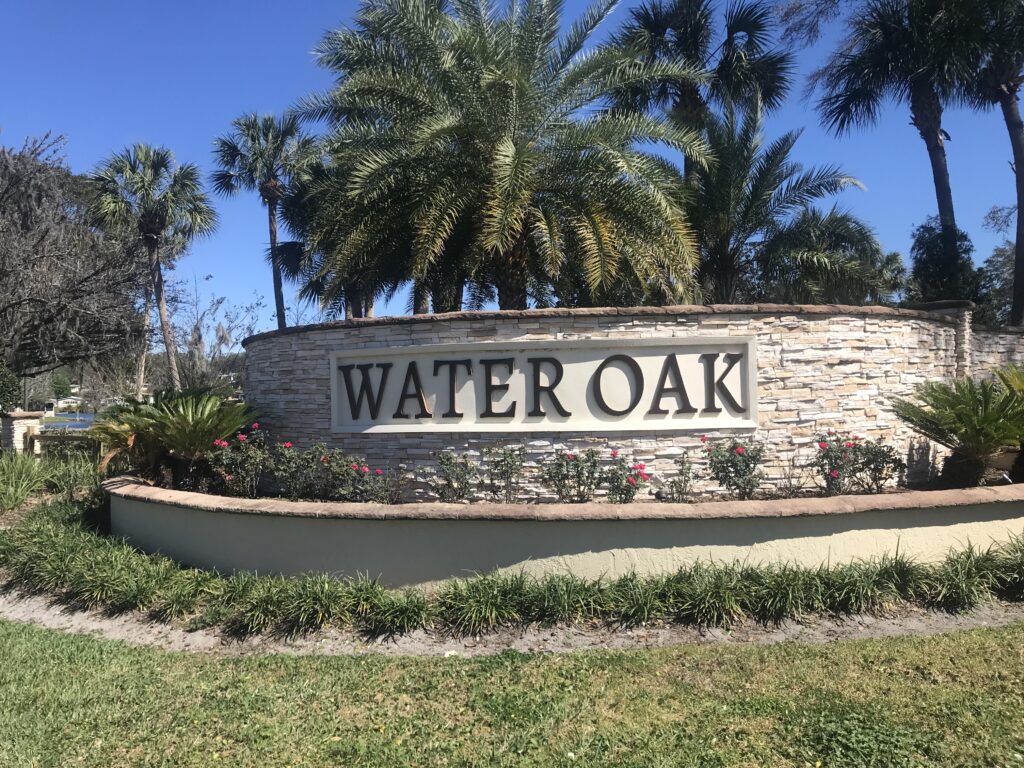 Water Oak Country Club New England dot Golf