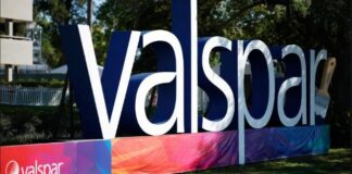 Valspar leader on No. 16 Sunday means nothing. Welcome to the Snake Pit !